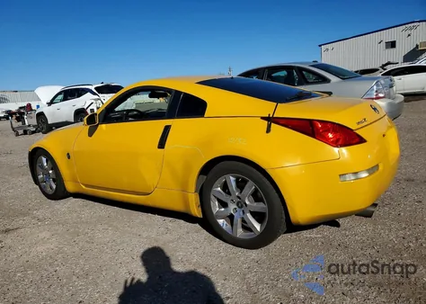 2005 Nissan 350Z Coupe z USA, uszkodzony, nr VIN JN1AZ34D35M601009